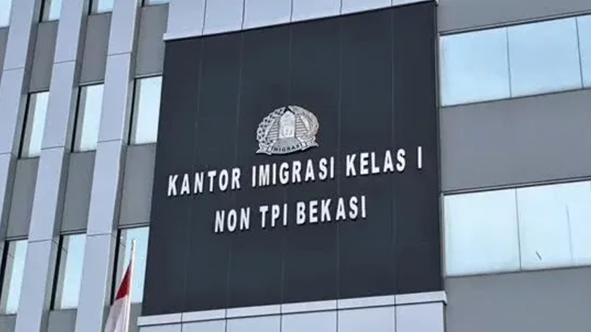 Bekasi Immigration Deports 78 Foreign Nationals Caught in "Operation Wirawaspada"